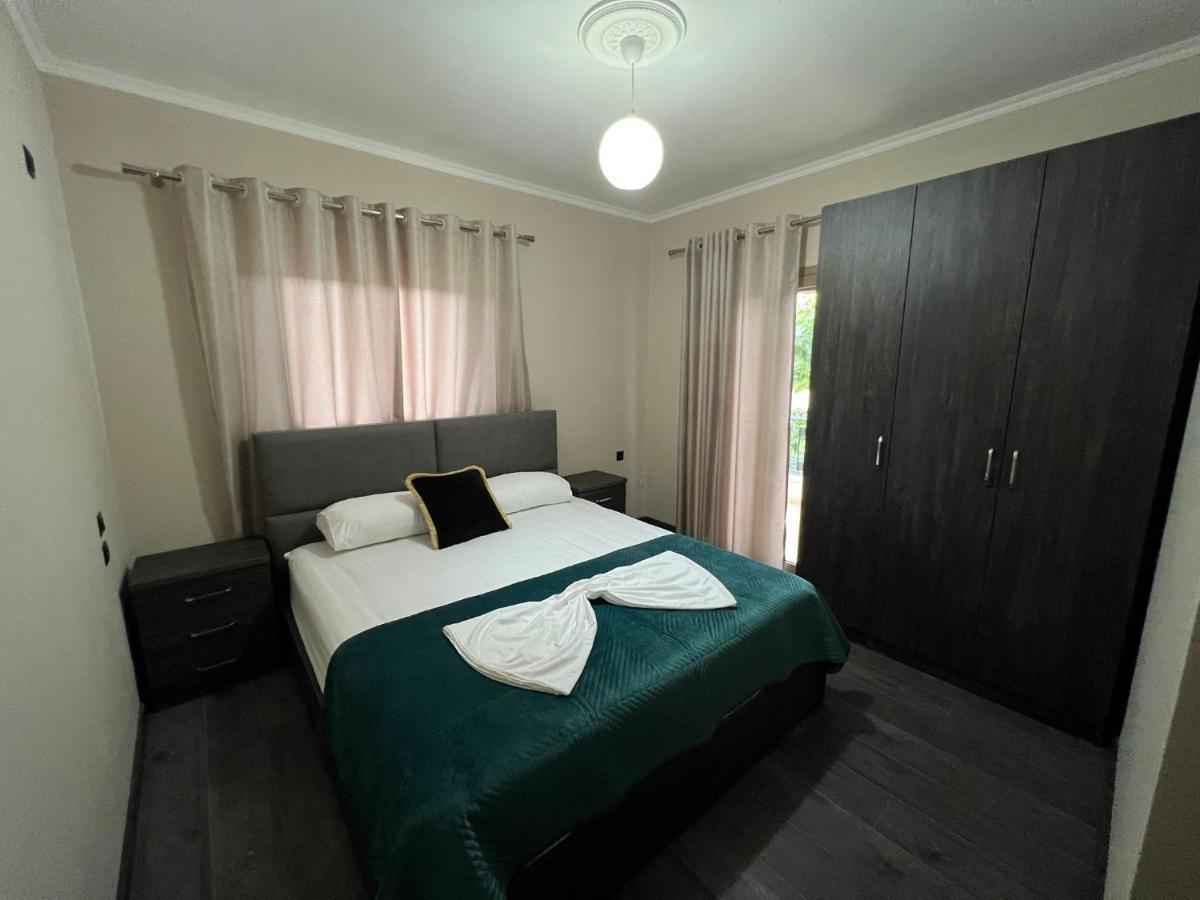 Union Villa Shkodër エクステリア 写真
