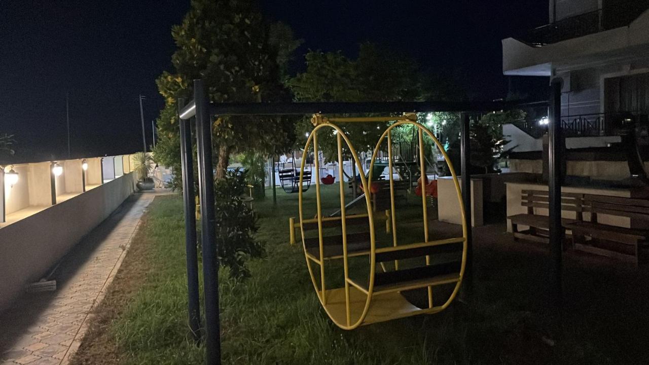 Union Villa Shkodër エクステリア 写真