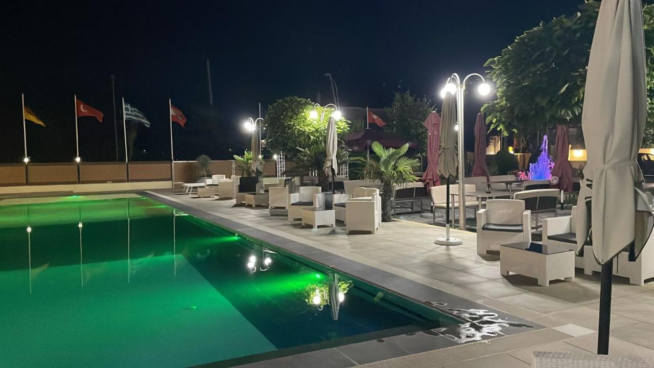 Union Villa Shkodër エクステリア 写真