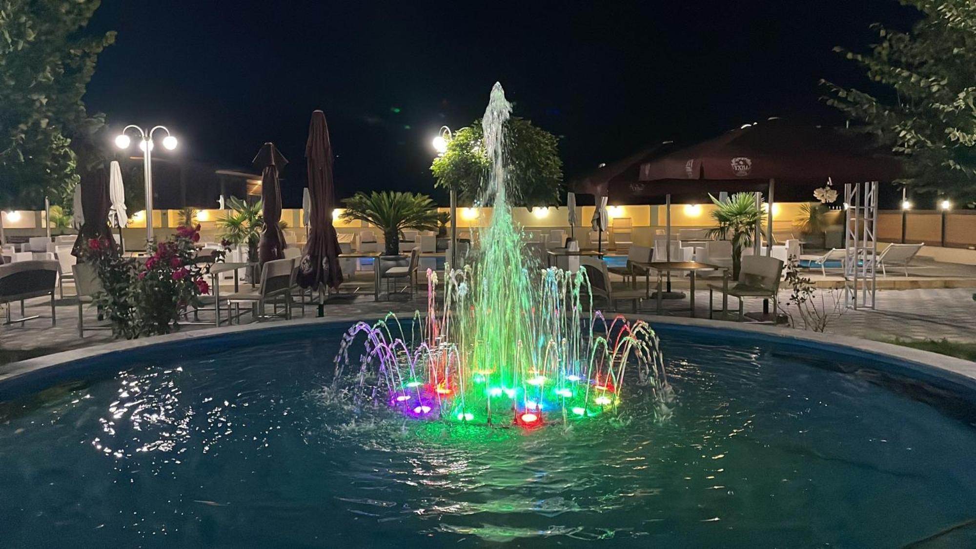 Union Villa Shkodër エクステリア 写真