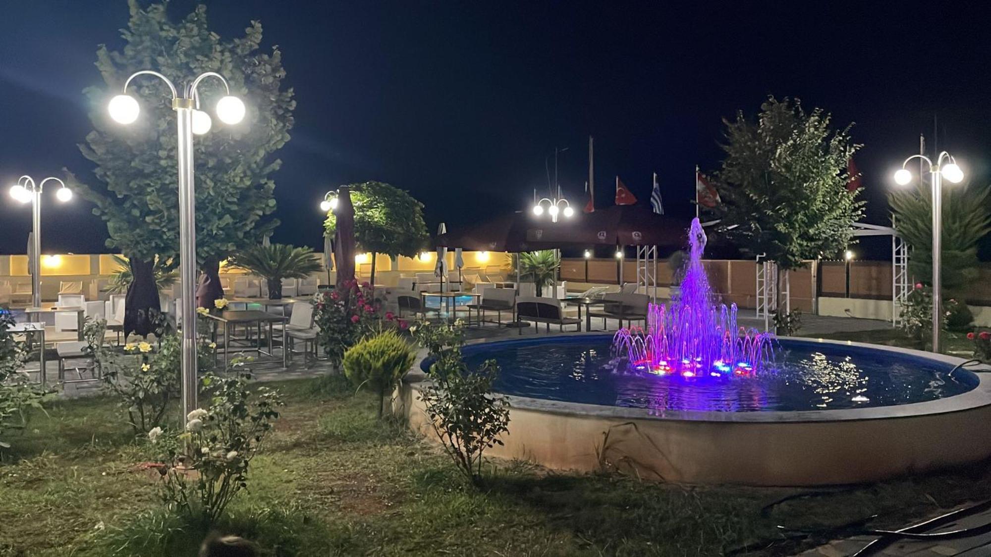 Union Villa Shkodër エクステリア 写真